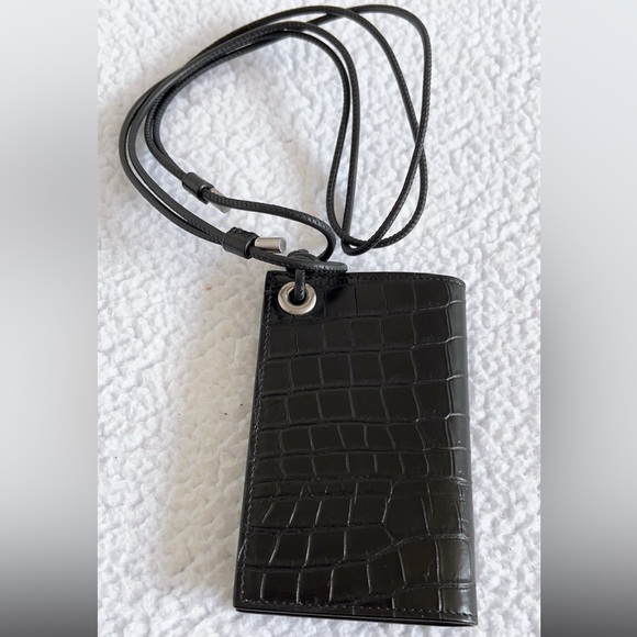 Authentic Saint Laurent Croc Embossed Flip Card Case with Lanyard - Picture 4 of 16